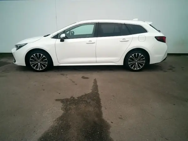 COROLLA TS